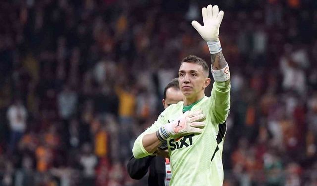 Galatasaray bu sezon ligde 9. kez kalesini gole kapadı