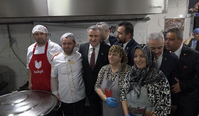 Gençlik ve Spor Bakanı Bak’dan spor tesisi sözü