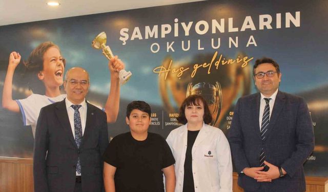 İhlas Koleji öğrencisi, TÜBİTAK Resim Yarışması’nda Türkiye 2’ncisi oldu
