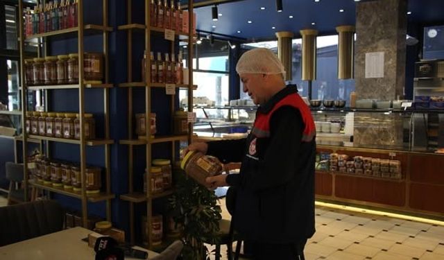 Isparta’da tatlı ve pasta üretim yerlerine bayram öncesi sıkı denetim