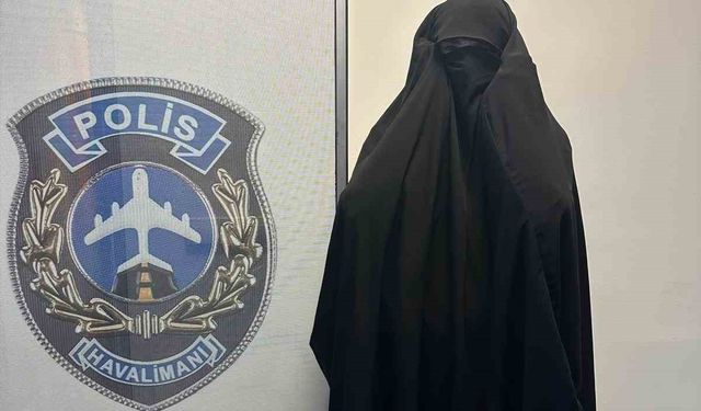 Kars’ta kadın kılığında yakalanan zanlının güvenlik kamerası görüntüleri ortaya çıktı
