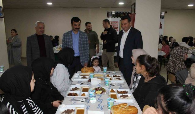 Kaymakam Soysal, öğrencilerle iftar programında buluştu