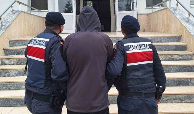 Kırıkkale’de aranan 2 hükümlü jandarma tarafından yakalandı
