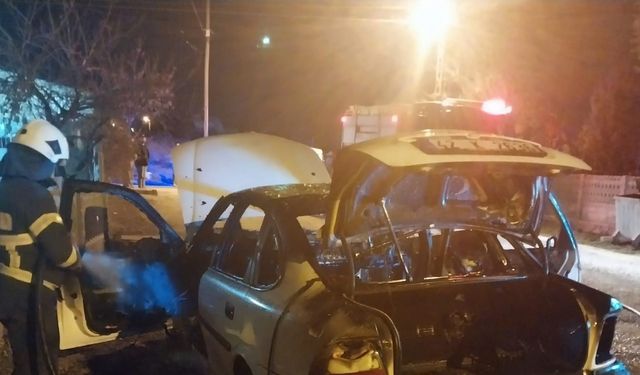 Konya’da otomobilde patlama ve yangın: 3 yaralı