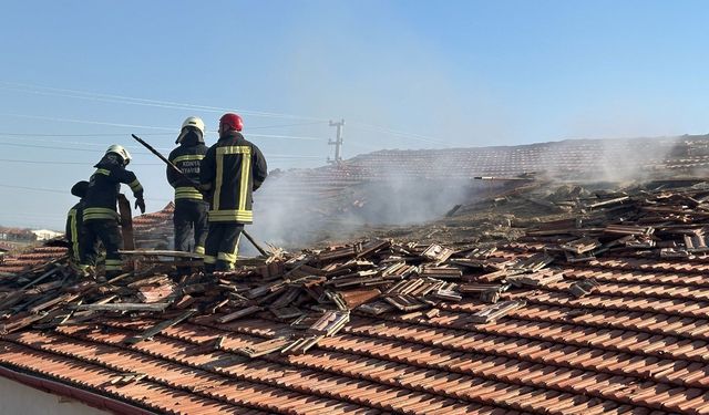 Kulu’da evin garajında yangın
