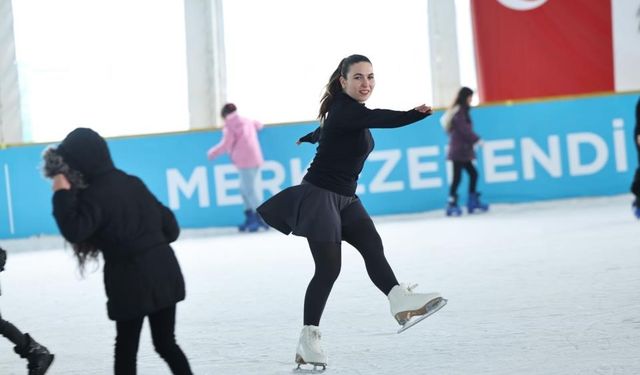 Merkezefendi’nin buz pateni pisti 25 binden fazla kişiyi ağırladı