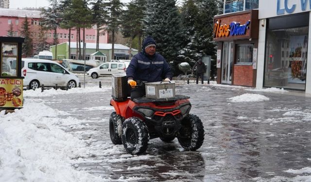 Niğde Belediyesi’nden kar yağışı ve tipiye karşı hızlı ve etkin müdahale