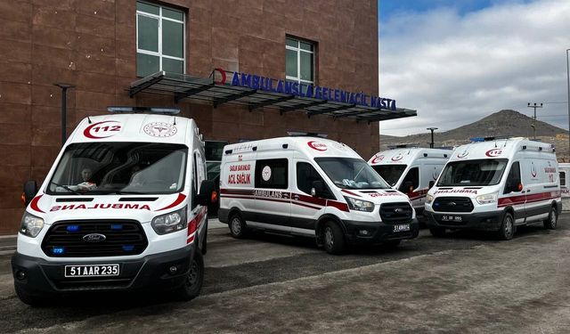 Niğde’de hasta tarafından bıçaklı saldırıya uğrayan doktor yaralandı