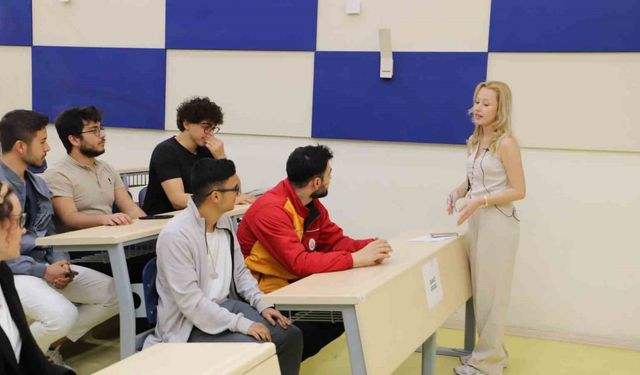 NÖHÜ öğrencilerinden bilgi ve eğlenceyi bir araya getiren etkinlik