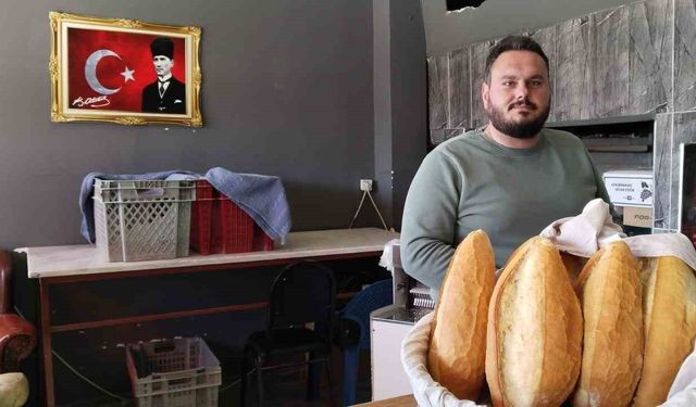 Öğretmenler ve velilerden mahalle halkına "askıda ekmek" kampanyası