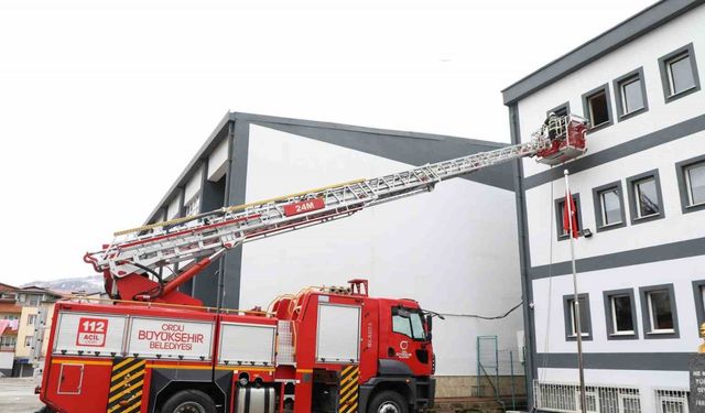 Ordu itfaiyesinden gerçeğini aratmayan tatbikat