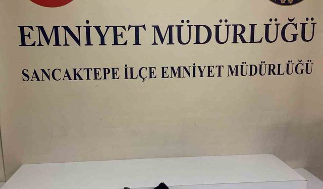 Satıcı kılığına giren polis gaspçıyı suçüstü yakaladı