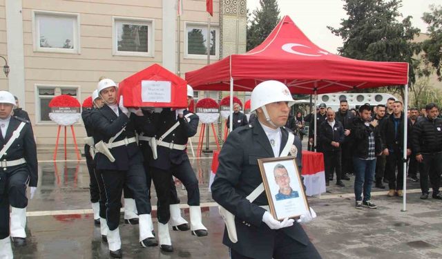Şehit polis memuru törenle memleketine uğurlandı