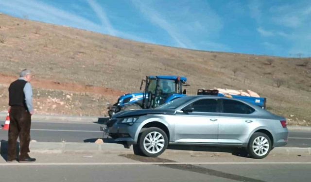 Siirt’te maddi hasarlı kaza