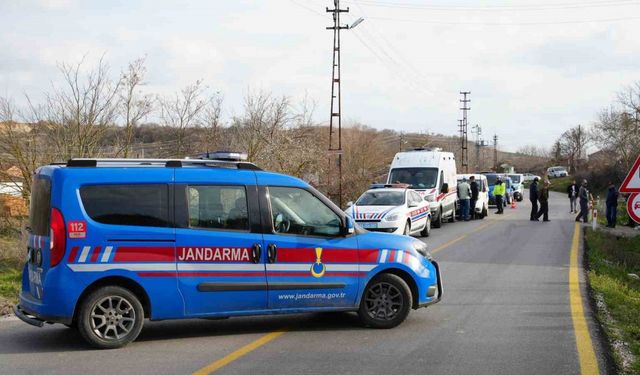 Traktörün altında kalan çiftçi hayatını kaybetti