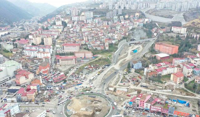 Türkiye’nin en maliyetli şehir içi yollarından Kanuni Bulvarı’nın tamamlanmasına 6 kilometre kaldı