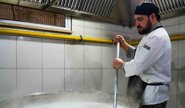 Ümraniye Belediyesi Ramazan ayında da ihtiyaç sahiplerini yalnız bırakmıyor