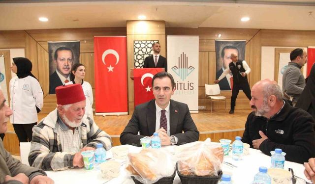 Vali Karakaya, Ahıska Türkleri ile iftarda bir araya geldi