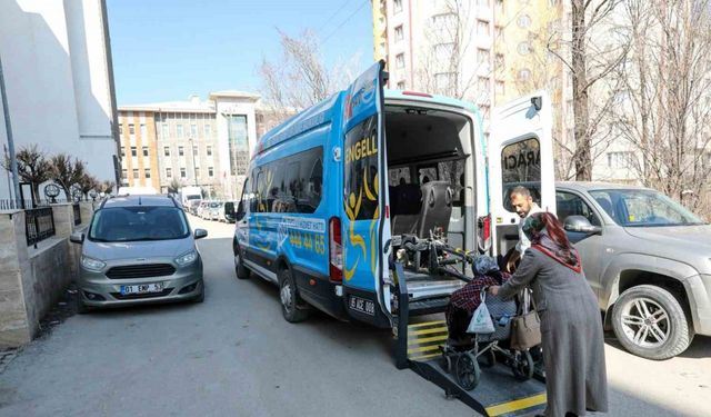 Van Büyükşehir Belediyesi engellilerin sorunlarını ortadan kaldırıyor