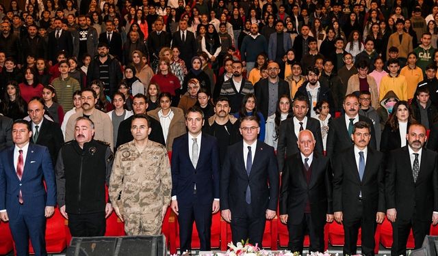 Van’da "İstiklal Marşı’nın Kabulü ve Mehmet Akif Ersoy’u Anma" programı