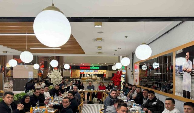 Vanmall yönetim ve personeli iftarda bir araya geldi