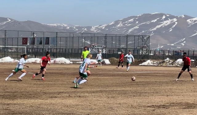 Yüksekova Spor, Giresun Sanayispor ile berabere kaldı
