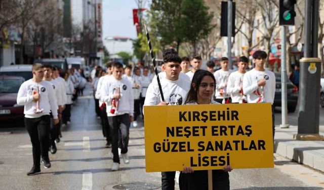 23 Nisan Coşkusunda Bando Takımı ilgi odağı oldu