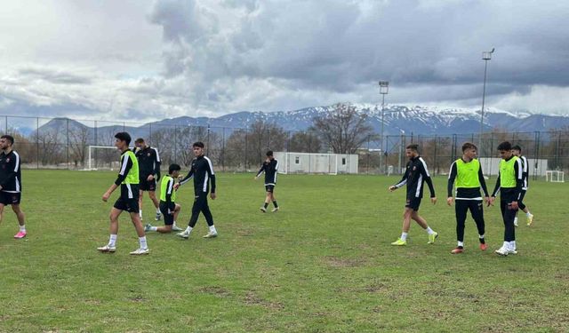 24Erzincanspor, Beykoz deplasmanına hazırlanıyor