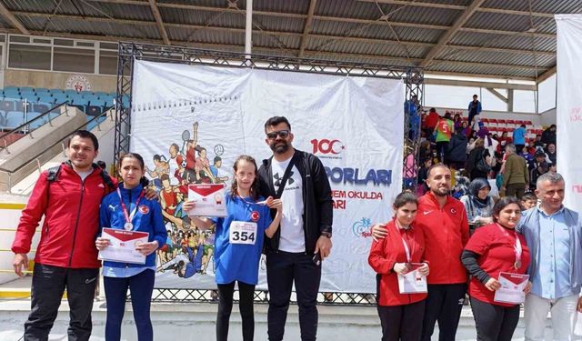 Afyonkarahisarlı özel sporculardan büyük başarı