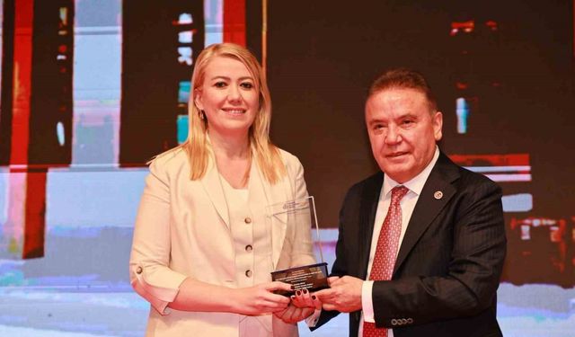 Akdeniz Belediyeler Birliği’nden Merkezefendi’ye iki ödül