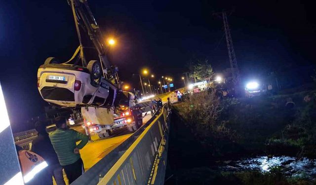 Amasya’da otomobil çay kenarına uçtu: 5 yaralı