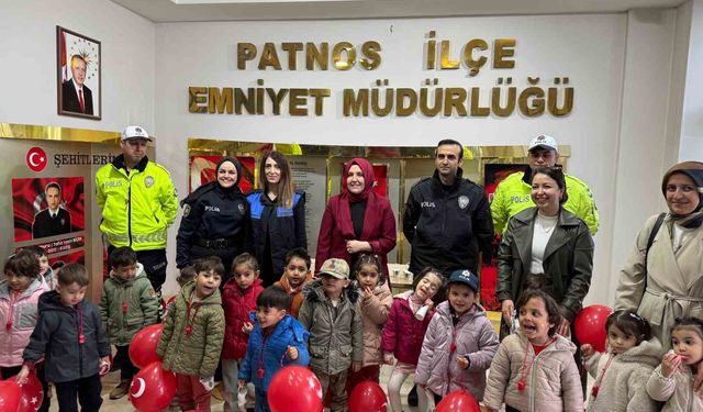 Anaokulu Öğrencileri İlçe Emniyet Müdürlüğünü ziyaret etti