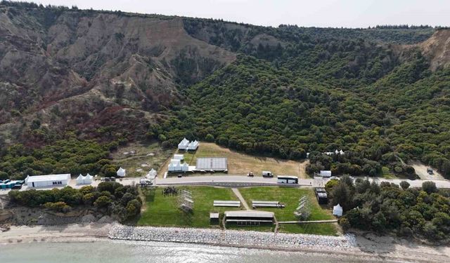 Anzak Koyu Şafak Ayini’ne hazırlanıyor