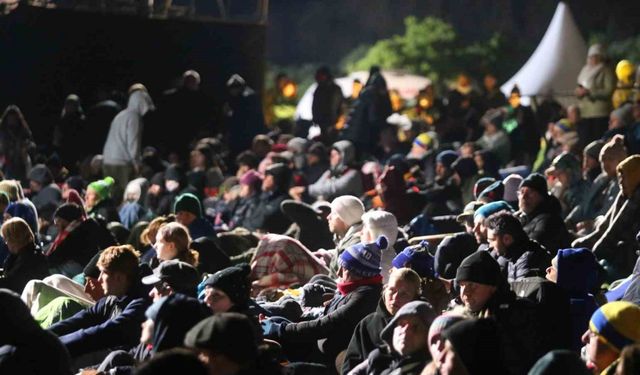 Anzaklar, ‘Şafak Ayini’ ile atalarını andı