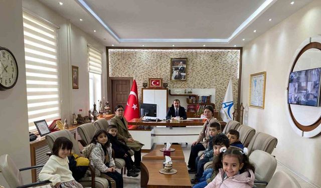 Arpaçay’da minik öğrenciler kurumları tanıyor