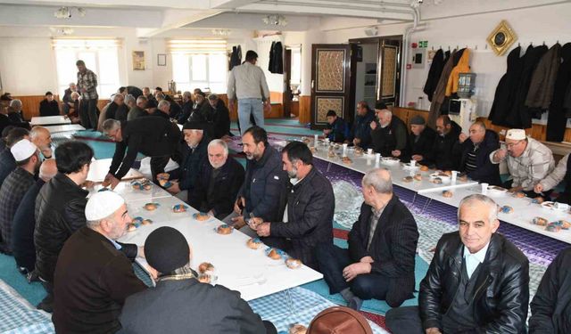 Asırlık ‘Hacı yemeği’ geleneği Yozgat’ta yaşatılıyor