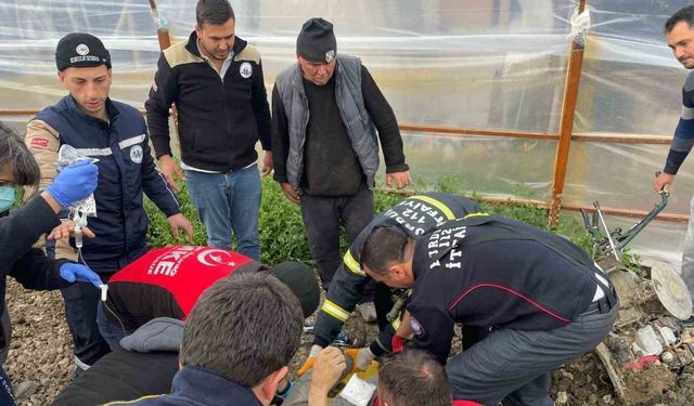 Ayağı çapa makinesine sıkışan şahıs itfaiye ekipleri tarafından kurtarıldı