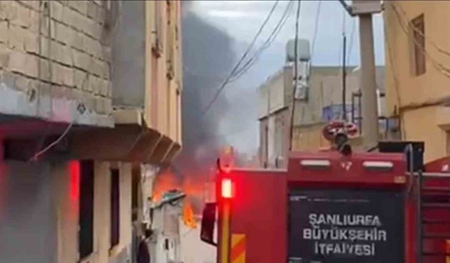 Ayakkabı atölyesinde korkutan yangın