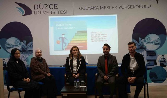 Aygün öğrencilere halkla ilişkileri anlattı
