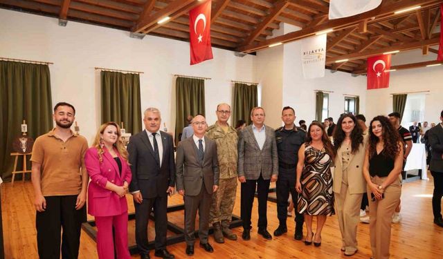 Ayvalık’ın hasat zamanını sergilediler