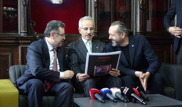 Bakan Uraloğlu, memleketi Trabzon’da bayramlaşma programlarına katıldı