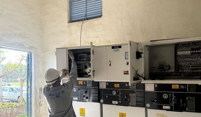 Bakır hırsızları binlerce hane ve resmi kurumu elektriksiz bıraktı