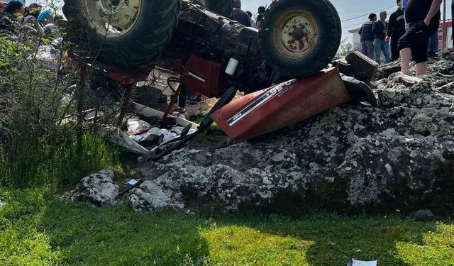 Balıkesir’de traktör ters döndü: 4 yaralı