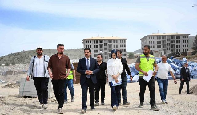 Başkan Taşkın: "Hedef, Ak Oğuz Kışlası’ndaki konutları Ekim sonuna yetiştirmek"