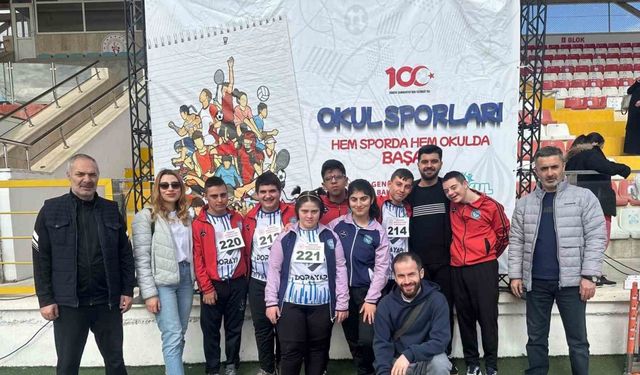 Bayburtlu özel öğrenciler Özel Sporcular Türkiye Şampiyonası’ndan galibiyetle döndüler