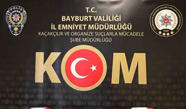 Bayburt’ta 20 litre kaçak etil alkol ele geçirildi