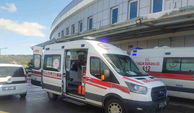 Beyşehir’de hayvan pazarında bıçaklı kavga