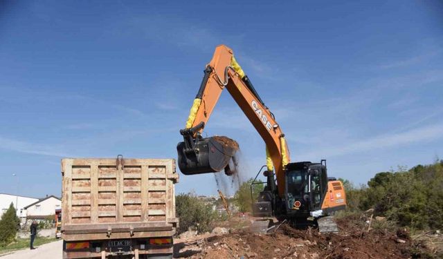 Bilecik’te ulaşımını kolaylaştırmak amacıyla yeni yollar açılıyor