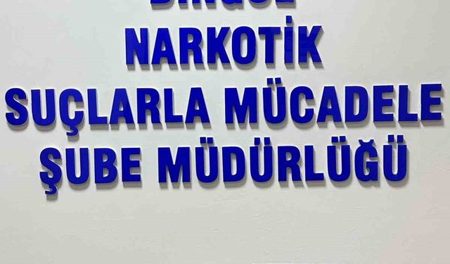 Bingöl’de 1,5 kilo toz esrar ele geçirildi