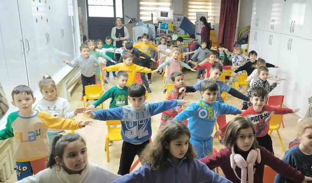 Bursalı minikler okul öncesi eğitimde sınırları aştı